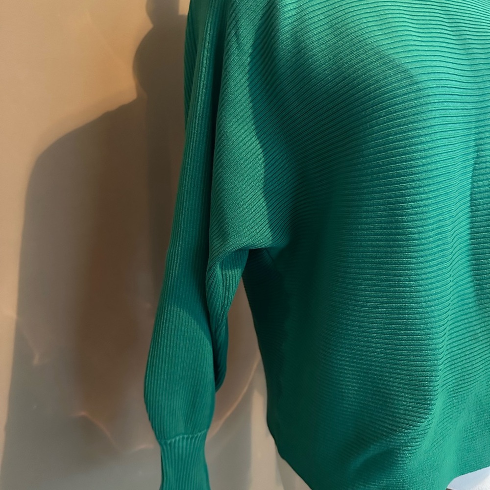 Pink Rose Green Ribbed Women's Sweater Size XL - Picture 3 of 6